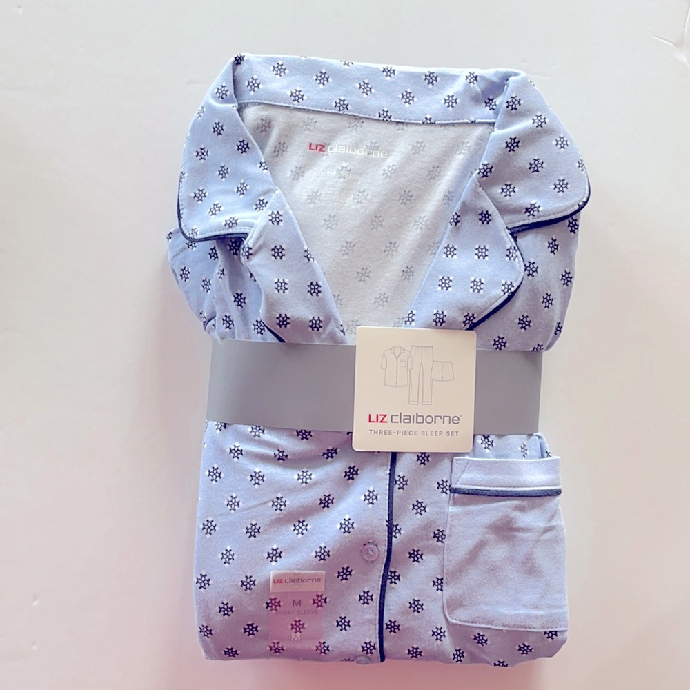 Liz Claiborne pajama set
